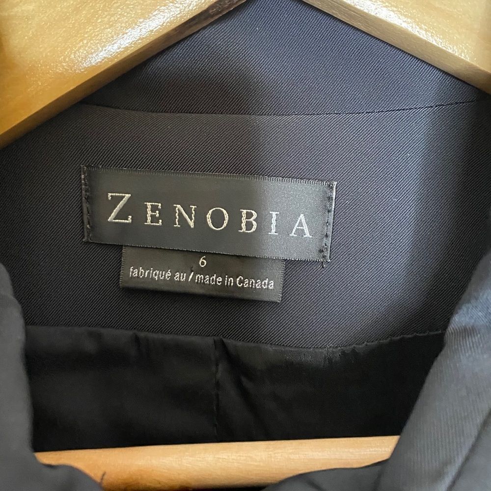 Zenobia Black Hidden Button Jacket - Picture 8 of 8